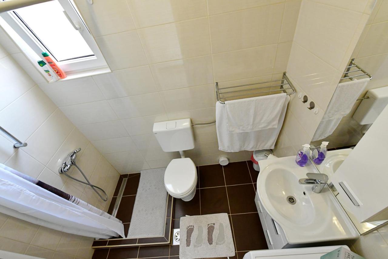 Apartman Dorijan Rakovica Luaran gambar