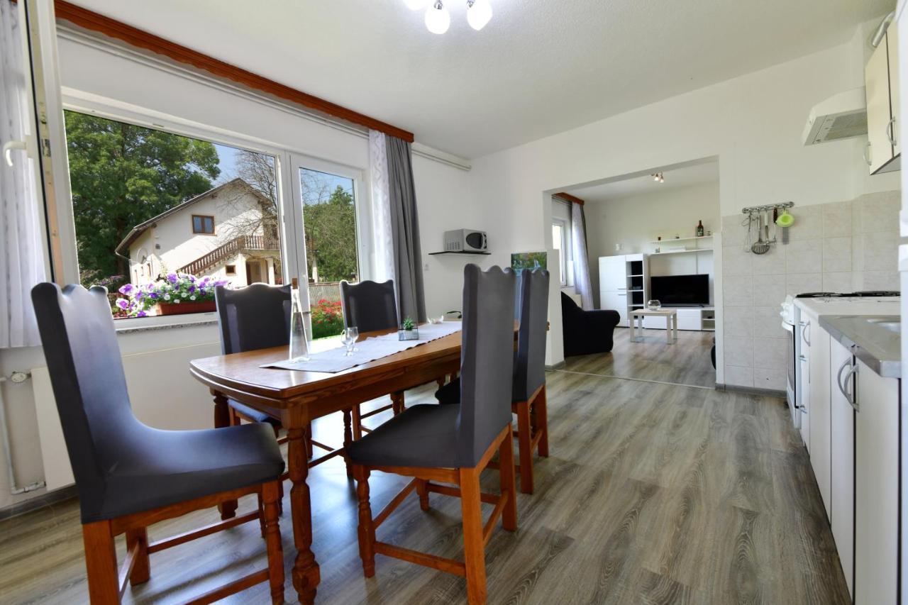 Apartman Dorijan Rakovica Luaran gambar