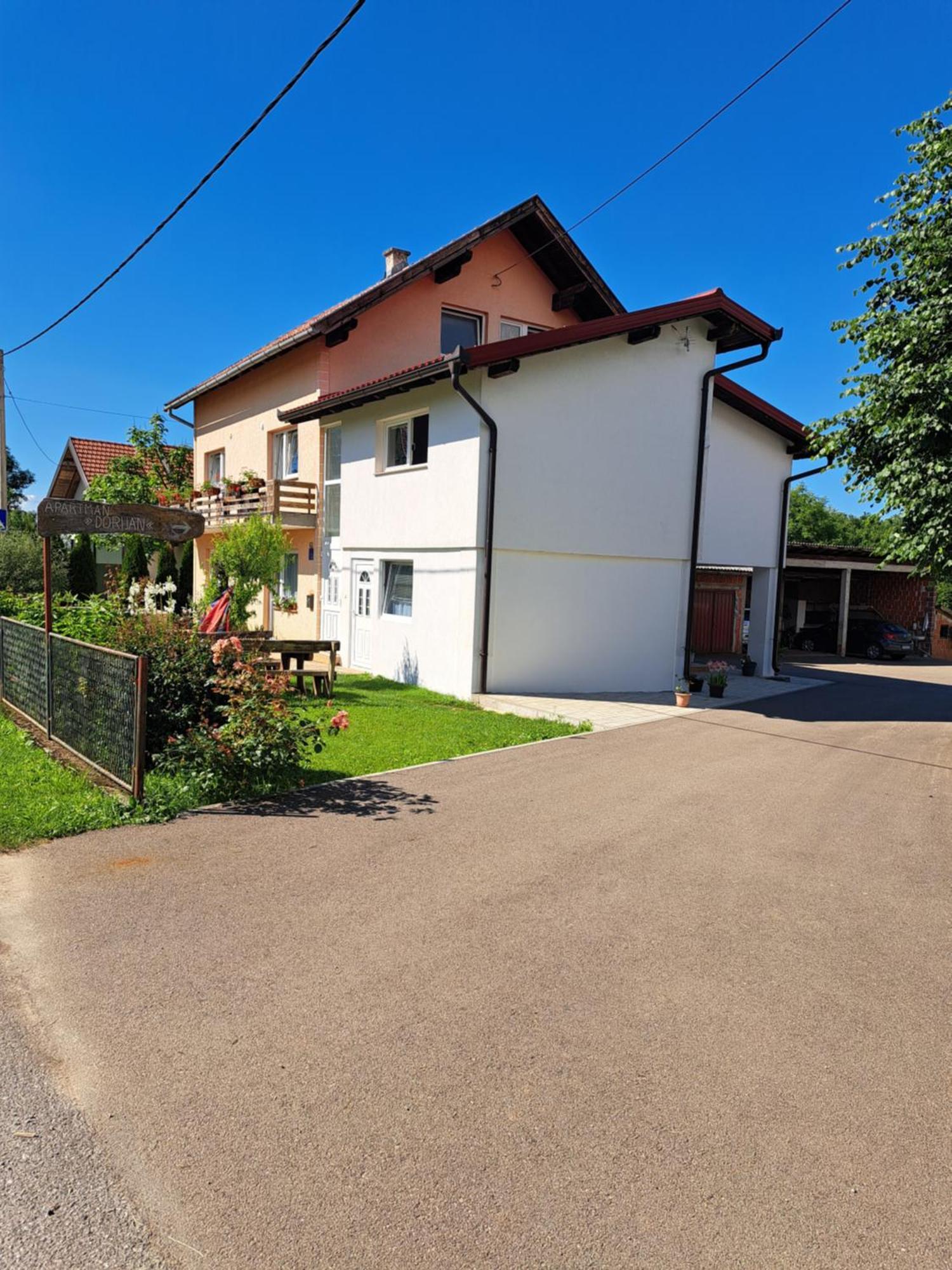 Apartman Dorijan Rakovica Luaran gambar